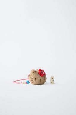 CHARM HELLO KITTY  SANRIO / Marr?n - Zara фото 6