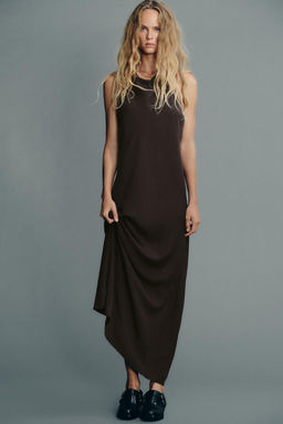 FLOWING HALTER DRESS