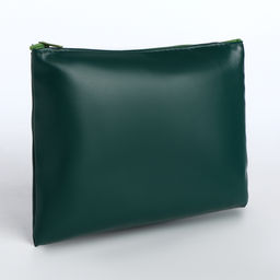 Цена за 2 шт. Косметичка на молнии плоская, однотонная, зелёная