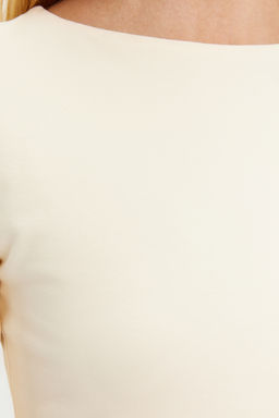 Tas Fitted/Vucuda Oturan Kay?k Yaka K?sa Kollu Pamuklu Esnek Orme Bluz TWOSS24BZ00076