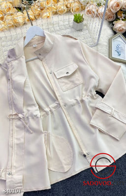 Ветровка женская весенняя