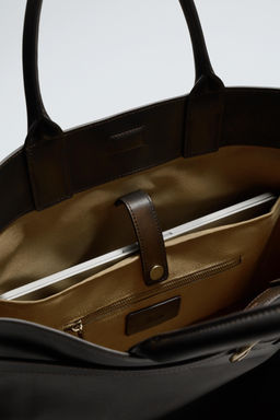 BOLSO DE MANO PIEL / Marr?n - Zara фото 15
