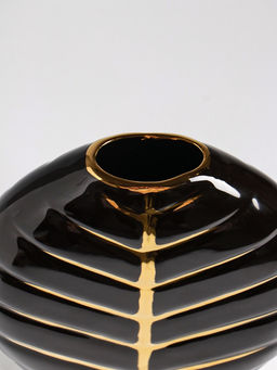 Ваза «Новайо», 18×17 см, керамика, чёрная