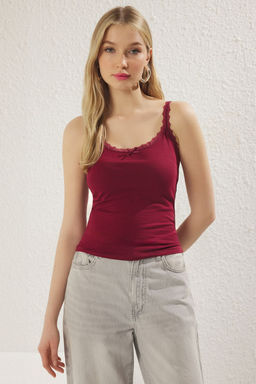 Trendyolmilla Pembe Fitted/Vucuda Oturan Dantel ve Fiyonk Detayl? Esnek Orme Bluz TWOSS25BZ00150 фото 7