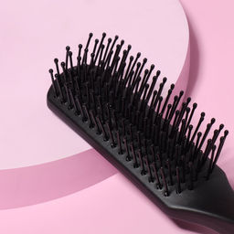 Цена за 2 шт. Расчёска массажная, 3.5×16.5(±1) см, чёрная