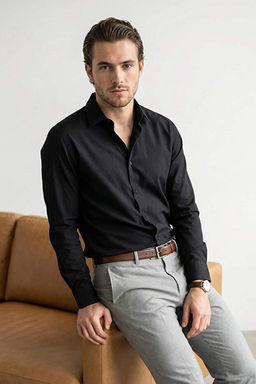 Siyah Normal Kal_p/Regular Fit Gabardin Dokulu Kolay _t_lenebilir Erkek Dokuma G_mlek TMNSS26GO00006