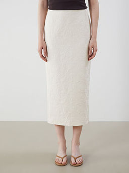 Beli Fermuarl? ?i?ekli T?p Etek