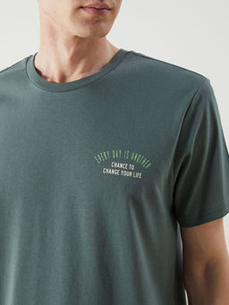 Bisiklet Yaka Bask?l? Penye Erkek Ti??rt