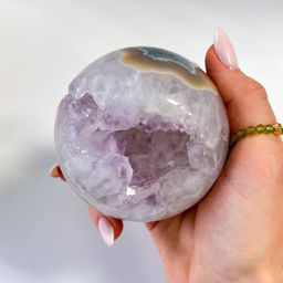 Шар из Агата с жеодой