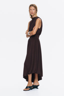 Vestido drapeado con cuello perkins - H&m фото 2