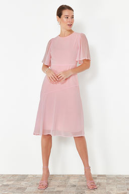 Pudra Etegi Volanl? A Kesim Sifon Midi Astarl? Dokuma Elbise TWOSS22EL00733