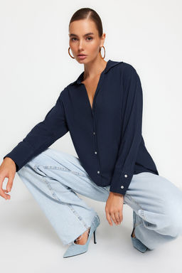 Lacivert Basic Oversize Genis Kal?p Dokuma Gomlek TWOAW24GO00207