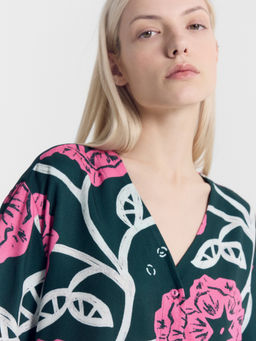 Комплект женский (жакет, брюки) зеленый с цветами - Mark formelle фото 7