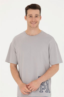 Мужская серая футболка оверсайз с круглым вырезом Неожиданная скидка в корзине