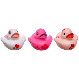 Резиновые игрушки для ванны Крошка Я «Уточки сердечки», в наборе 3 шт., МИКС