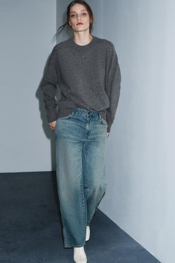 ZW COLLECTION MID-WAIST JEANS WITH ZIPS LIMITED EDITION