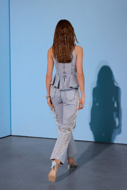 Limited Edition Ac?k Mavi Puskul Detayl? Yuksek Bel Wide Leg Jeans TWOSS26JE00242 - Trendyolmilla фото 5