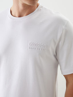 Bisiklet Yaka Bask?l? Erkek Ti??rt