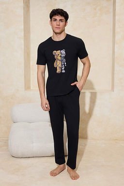 Siyah Regular Kesim Pamuklu K_sa Kollu _st Robot Bask_l_ Cep Detayl_ Pijama Tak_m_ TMNSS26PT00005