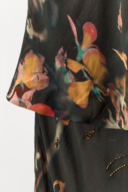 BEADED PRINTED CAPE DRESS - Zara фото 8