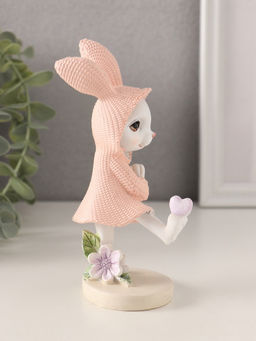 Фигурка полистоун Зайка в вязаном розовом платьице, сердечко на лапе, 8?5.5?14.5 см