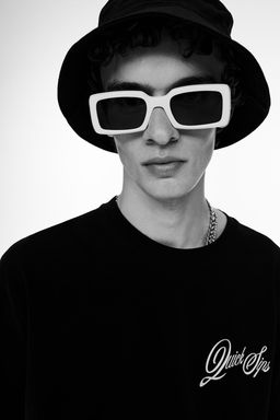 Camiseta con motivo estampado Loose Fit