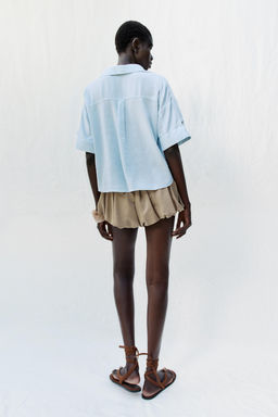 CAMISA CORTA CON LINO / Celeste
