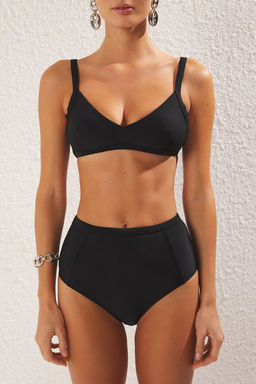 TRENDYOLMILLA Siyah Yuksek Bel Regular Bikini Alt? TBESS25BA00017  фото 4