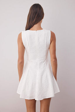 Etegi Belden Ac?lan Duz Ekru Brode Mini Dokuma Elbise TWOSS25EL00884 - Trendyolmilla фото 8