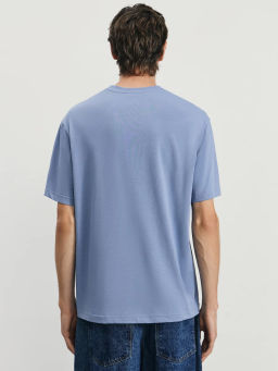 Футболка с вышивкой / Zarina