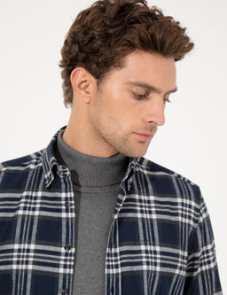 Темно-синяя приталенная рубашка с длинным рукавом - Cacharel фото 2