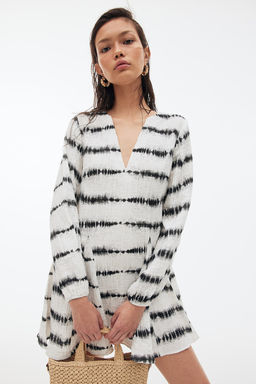 Vestido de manga globo con cinturon de anudar - H&m фото 3