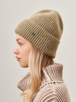 Шапка жен. пух енот+шерсть+виск LB-N88070 olive