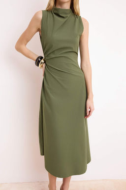 Haki A-Kesim/Can Form Asimetrik Kolsuz Buzgulu Midi Paper Touch Orme Elbise TWOSS26EL00156 - Trendyolmilla фото 3