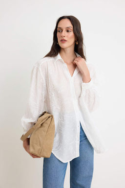 Beyaz Puf Bask?l? Oversize Gomlek TWOSS26GO00182