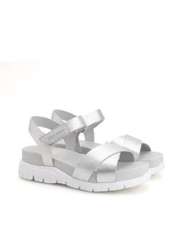 COLE HAAN. Босоножки, серебряный, 39