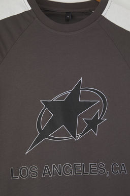 TRENDYOL MAN Bordo Kolej Oversize/Genis Kesim %100 Pamuk Renk Bloklu T-Shirt TMNSS25TS00095 - Trendyolmilla фото 5