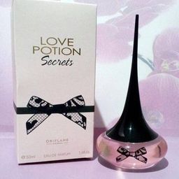Парфюмерная вода Love Potion Secrets Лав Поушэн Сикретс
