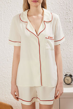 Trendyolmilla Ekru Kalp Nak?sl? Biyeli Viskon Sortlu Dokuma Pijama Tak?m? THMSS25PT00225 фото 8