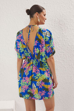 Cicek Desenli Dokuma S?rt Dekolteli Plaj Mini Elbise TBESS25EL00090