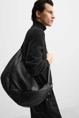 LEATHER SHOULDER BAG