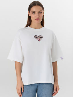 Футболка женская белая с принтом