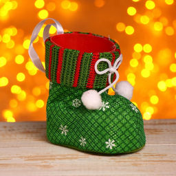 Конфетница Сапожок, полосатый ободок, с бомбошками, вместимость 50 г, цвета МИКС