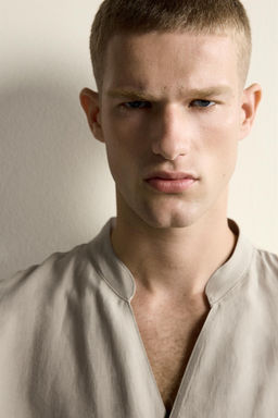 CAMISA FLUIDA RELAXED FIT / Beige