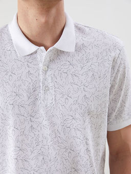 Polo Yaka K?sa Kollu Desenli Erkek Ti??rt