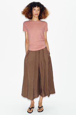 CAMISETA MANGA CORTA CON LINO / Rosa tiza