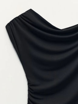 Асимметричная футболка из модала / Zarina