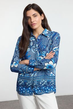 TRENDYOLMILLA Mavi Cicek Desenli Oversize Genis Kal?p Dokuma Gomlek TWOAW25GO00118  фото 2