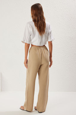 TRENDYOLMILLA Koyu K?rm?z? Muslin Beli Lastikli Yuksek Bel Wide Leg/Genis Paca Dokuma Pantolon TWOSS25PL00067 фото 5