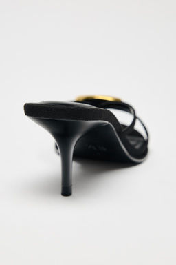 SANDALS WITH METAL DETAIL - Zara фото 4